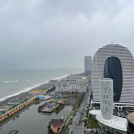 Orbi City Luxury Suite Batumi Exterior photo