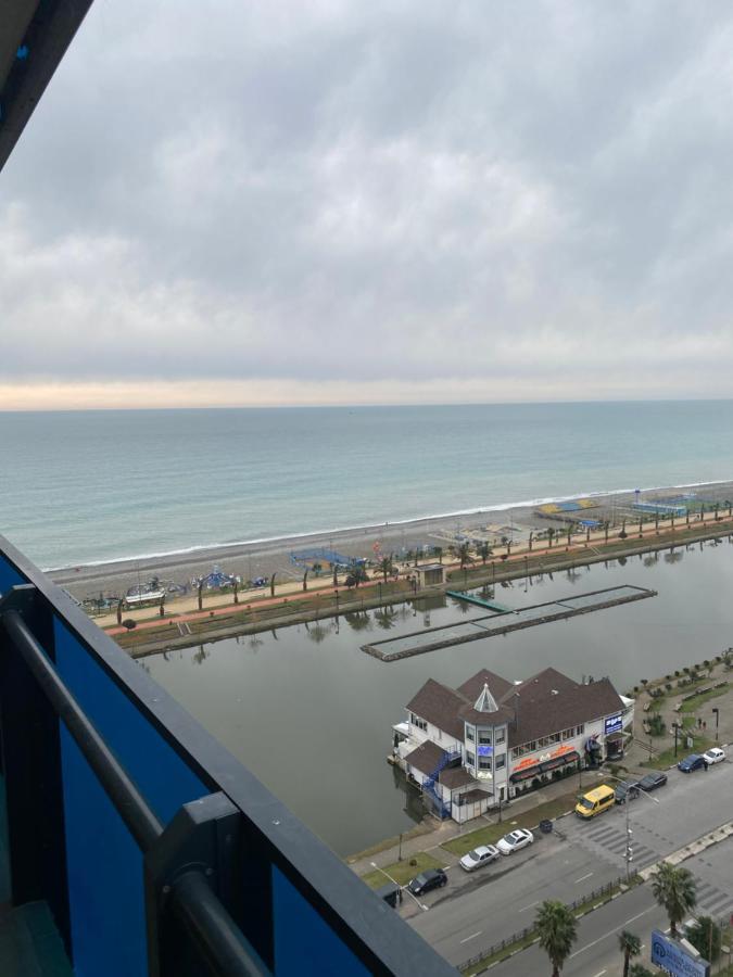 Orbi City Luxury Suite Batumi Exterior photo